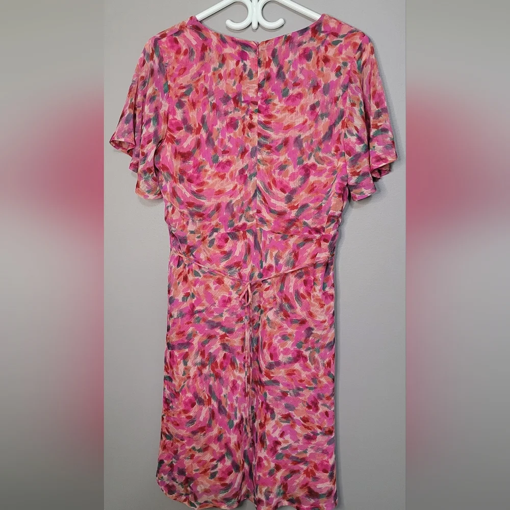 Daily Story Pink Floral Dress Ruffle Sleeve Tie Waist NWT M - Picture 3 of 5